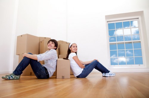 Residential and commercial removals support in Soho
